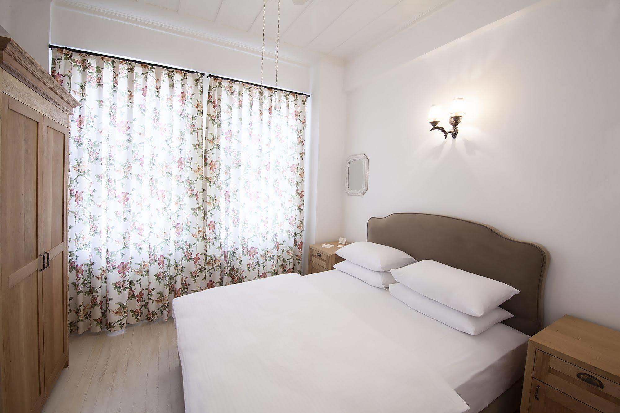 Quarante Hotel - Adult Only Бозджаада Екстериор снимка